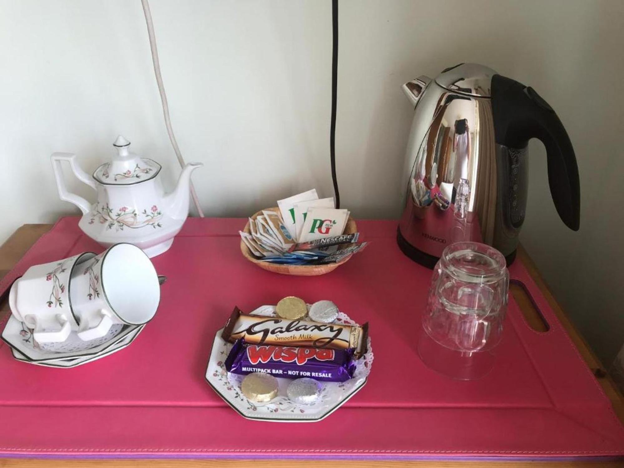 Room In Guest Room - Orchard Manor, Fore Street, Probus, Cornwall Truro Esterno foto